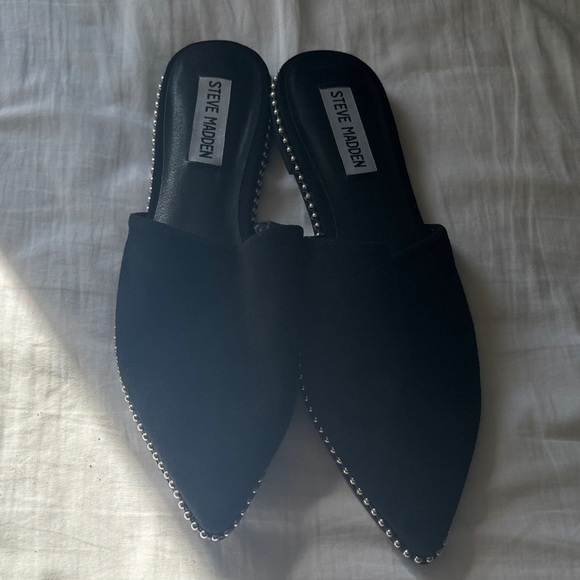 Steve Madden Black Mules with Silver Studs - Picture 1 of 4